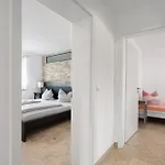 Schneider *